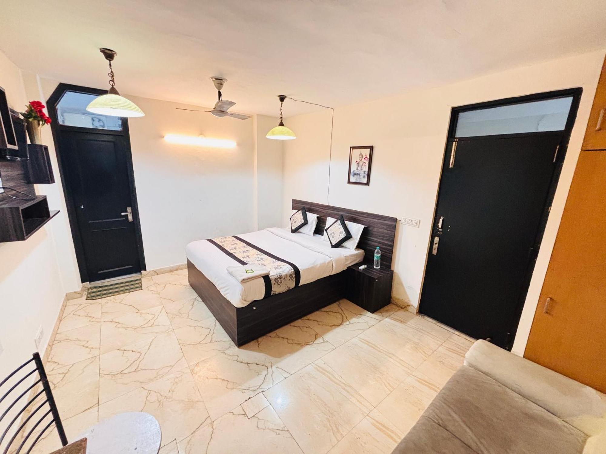 Hauz Khas Villa New Delhi Extérieur photo